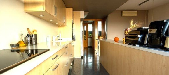 4 Schlafzimmer Haus in Figueres, Spain, Nr. 113561 15