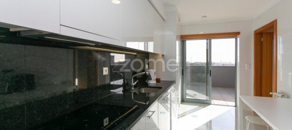 2 bedrooms Apartment in Porto, Portugal No. 92448 21