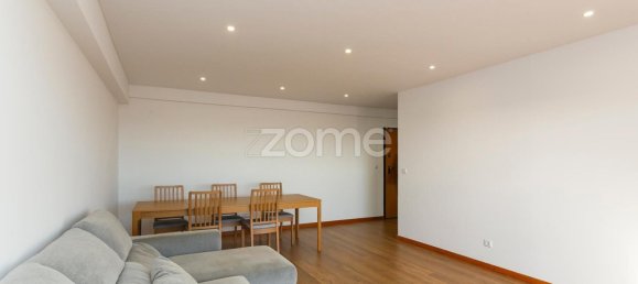 2 bedrooms Apartment in Porto, Portugal No. 92448 7