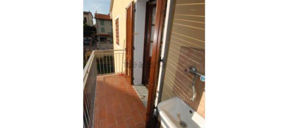 Квартира с 1 спальней в Фаулья, Италия № 255082 3