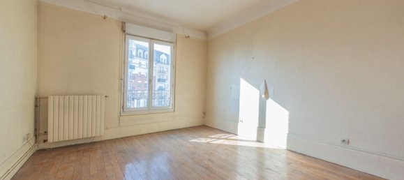 1 bedroom Apartment in Romainville, France No. 192616 5