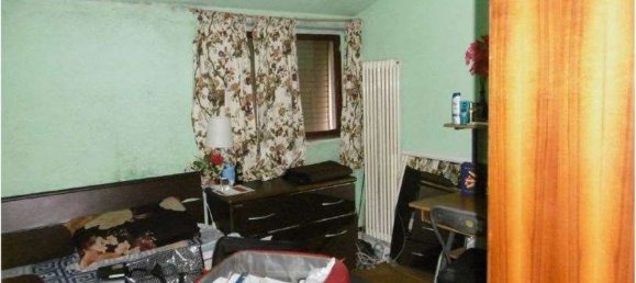 6 rooms Apartment in Montebello Vicentino, Italy No. 208292 13