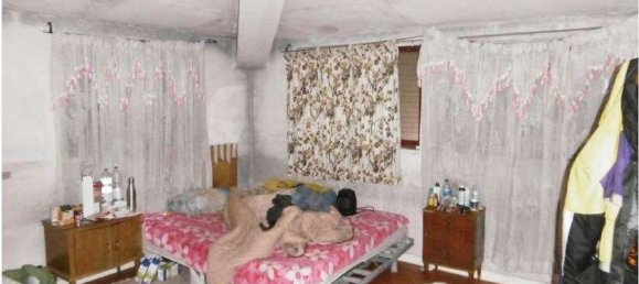 6 rooms Apartment in Montebello Vicentino, Italy No. 208292 23