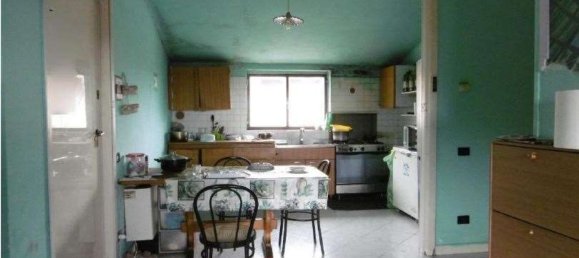 6 rooms Apartment in Montebello Vicentino, Italy No. 208292 6