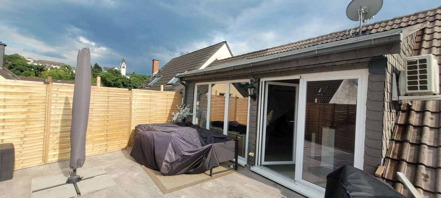 14-salle Bâtiment à Main-Taunus, Germany No. 263083