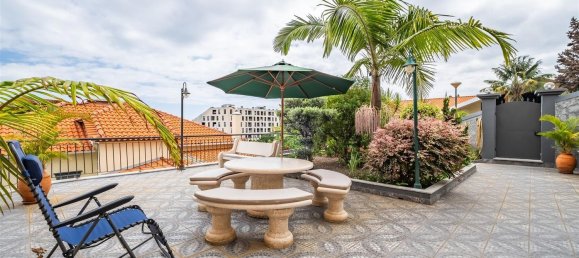 Casa de 3 dormitorios en Funchal, Portugal No. 133952 11