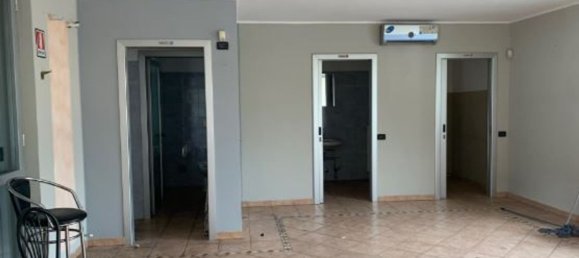 Imóvel comercial em Villa d'Almè, Italy 72 m² N.º 359070 2