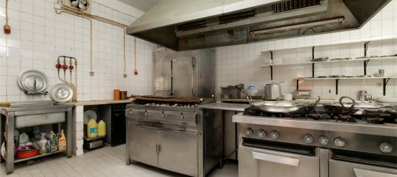  Commercial property in Lagoa, Portugal No. 335416 16