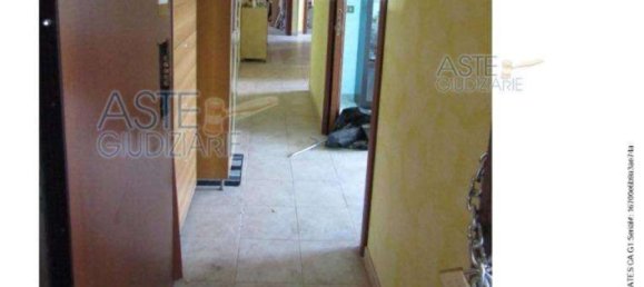 2-salle Appartement à Colleferro, Italy No. 199390 18