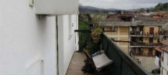 2-salle Appartement à Colleferro, Italy No. 199390 9