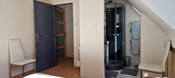 Casa de 3 dormitorios en Gourin, France No. 261668 12