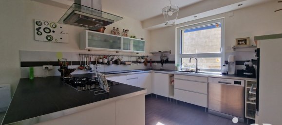 Casa de 3 dormitorios en Gourin, France No. 261668 2