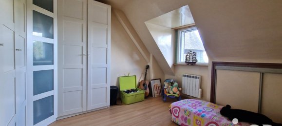 Casa de 3 dormitorios en Gourin, France No. 261668 9