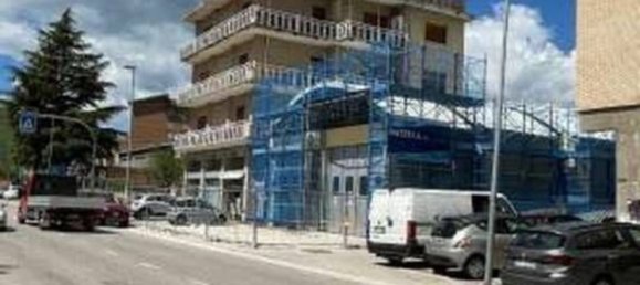 5 chambres Appartement à Montorio al Vomano, Italy No. 342695 6