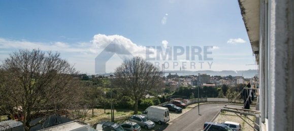 3 bedrooms Duplex in Lisbon, Portugal No. 96593 11