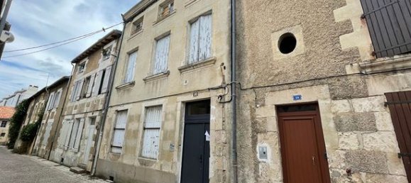 Studio à Poitiers, France No. 313624 6
