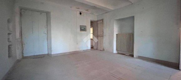 6 bedrooms House in Asti, Italy No. 296364 10