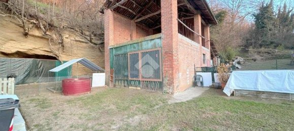 6 bedrooms House in Asti, Italy No. 296364 19