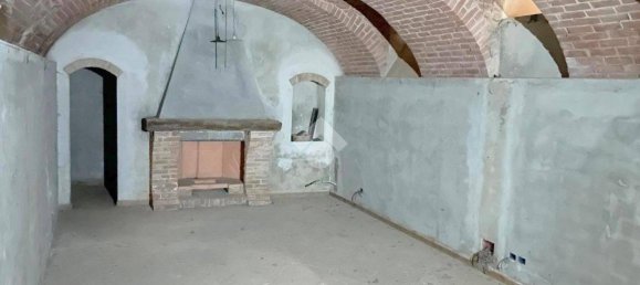 6 bedrooms House in Asti, Italy No. 296364 2