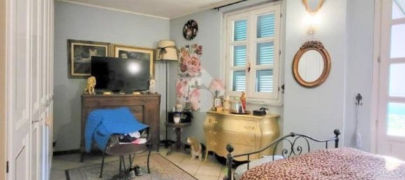 6 bedrooms House in Asti, Italy No. 296364 14