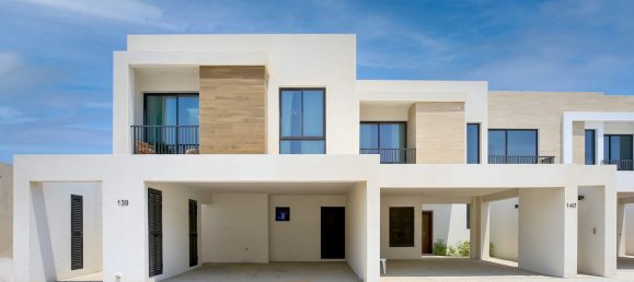 4 bedrooms Villa in Mina Al Arab, UAE No. 12453 4