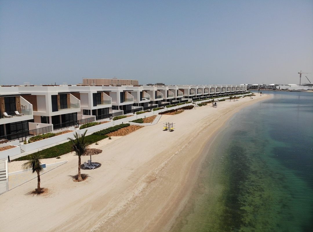 4 bedrooms Villa in Mina Al Arab, UAE No. 12453