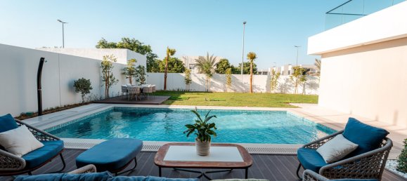 5 Schlafzimmer Villa in Sharjah, UAE, Nr. 68227 3