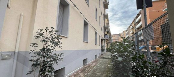4 rooms Apartment in Bologna, Italy No. 191356 27