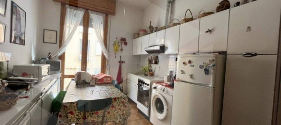 4 rooms Apartment in Bologna, Italy No. 191356 26