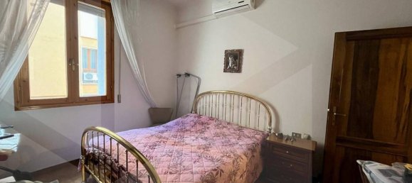4 rooms Apartment in Bologna, Italy No. 191356 13