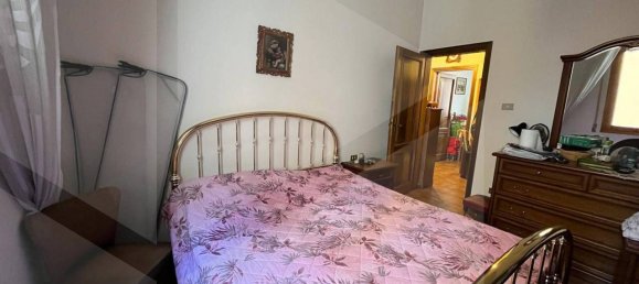 4 rooms Apartment in Bologna, Italy No. 191356 11