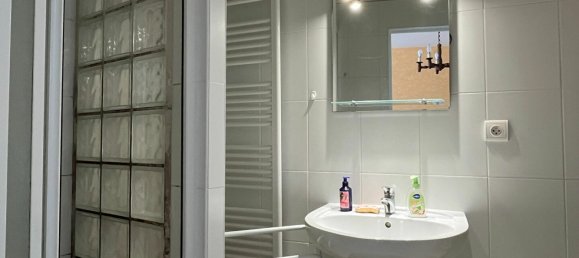 Casa de 3 dormitorios en Saint-Amand-Montrond, France No. 73946 7