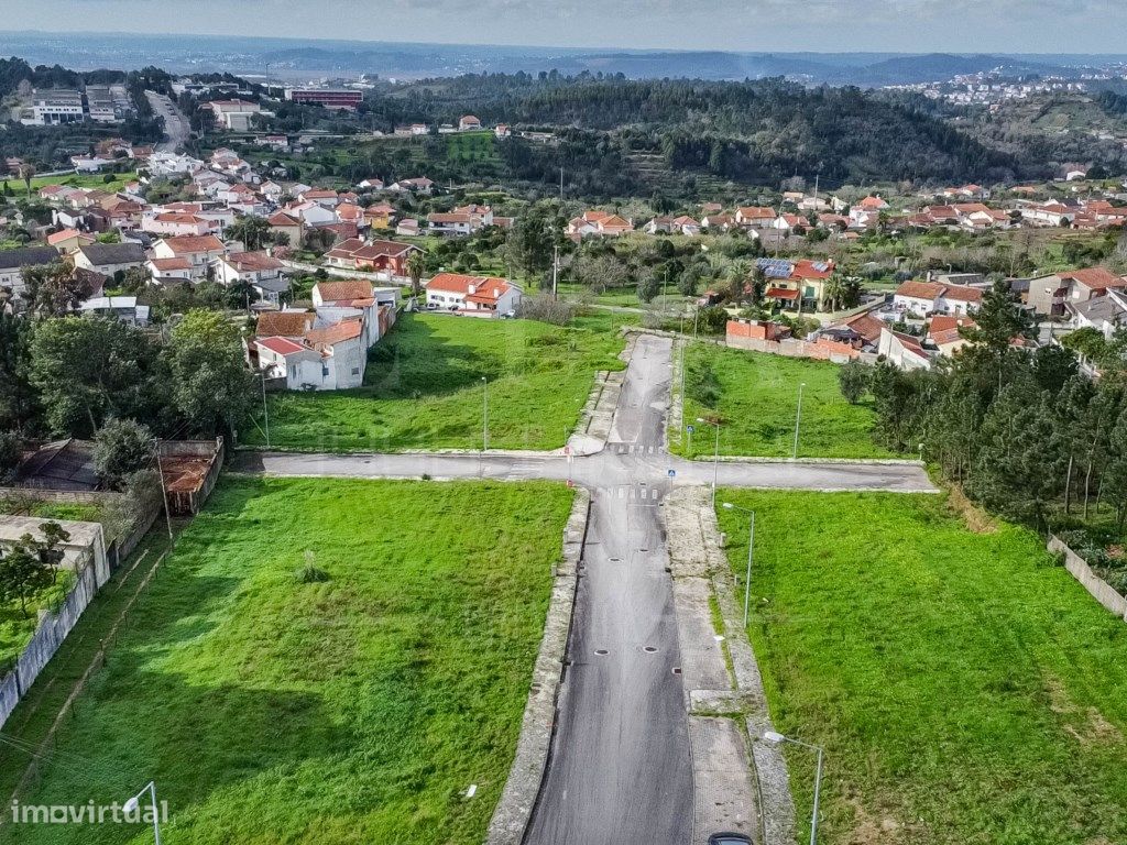 591m² Land in Coimbra, Portugal No. 74571