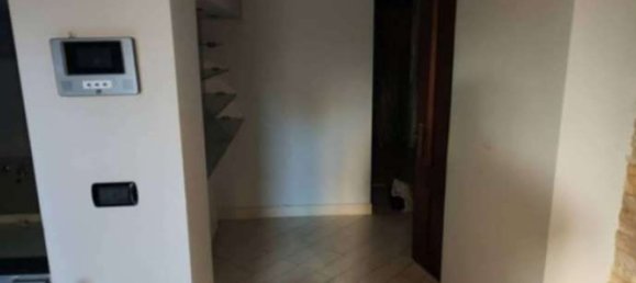 Дом с 5 комнатами в Ардеа, Италия № 12462 26