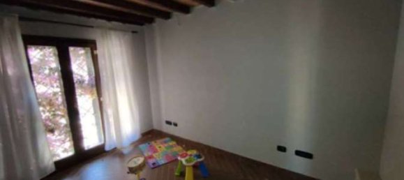 Дом с 5 комнатами в Ардеа, Италия № 12462 16