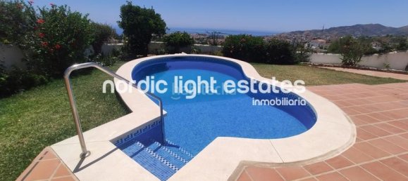 2 bedrooms Villa in Nerja, Spain No. 143238 4