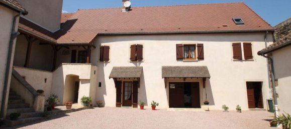 4 bedrooms House in Charrecey, France No. 358960 2