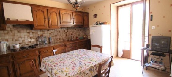 4 bedrooms House in Charrecey, France No. 358960 6