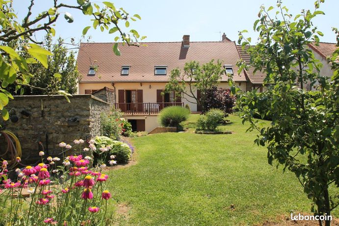 4 bedrooms House in Charrecey, France No. 358960