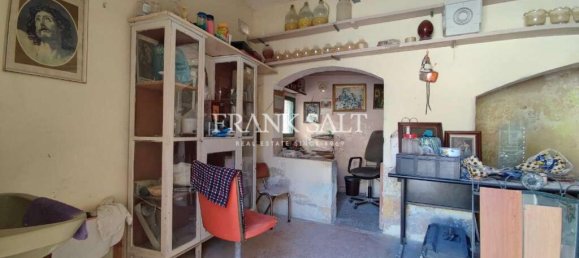 Armazém em Qormi, Malta N.º 13463 4