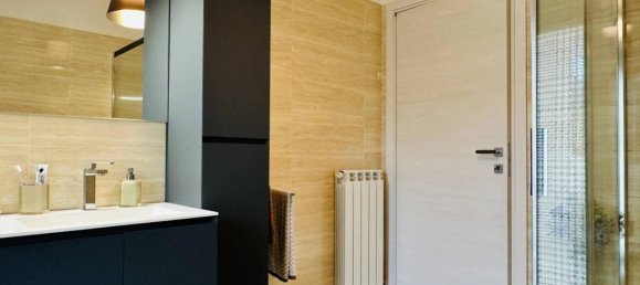 3 rooms Apartment in Pesaro, Italy No. 33093 17