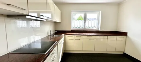 Casa de 3 dormitorios en Grevenbroich, Germany No. 232372 12