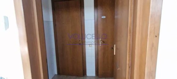 2 rooms Warehouse in Senna Comasco, Italy No. 374144 9