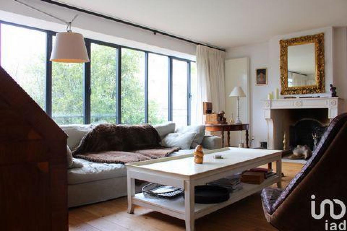 4 bedrooms House in Le Raincy, France No. 30297