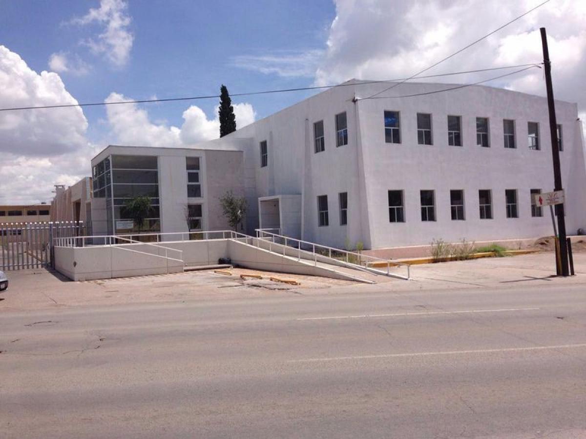 Edificio en Chihuahua, Mexico 6184 m² No. 199760