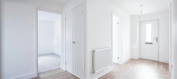 2 bedrooms Bungalow in Kennington, United Kingdom No. 10754 3