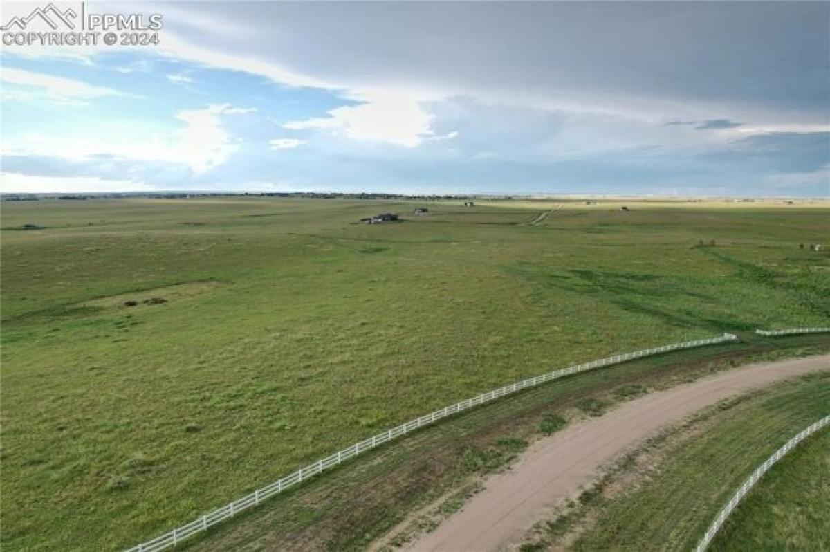  Land in Colorado Springs, USA No. 477942