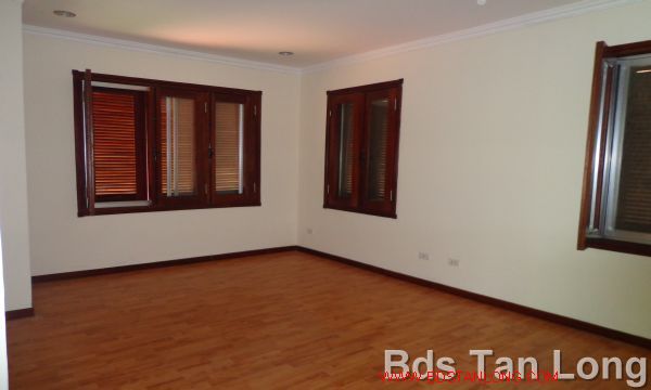 5 Schlafzimmer Villa in Tay Ho, Vietnam, Nr. 7135