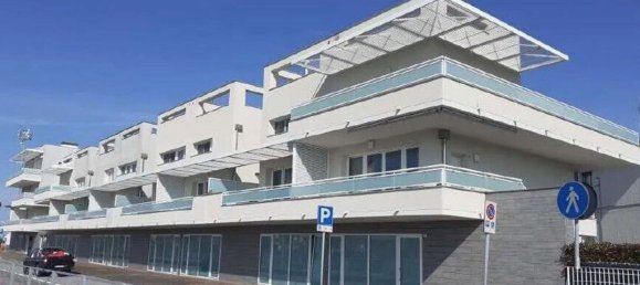 2 bedrooms Apartment in Ravenna, Italy No. 337426 26