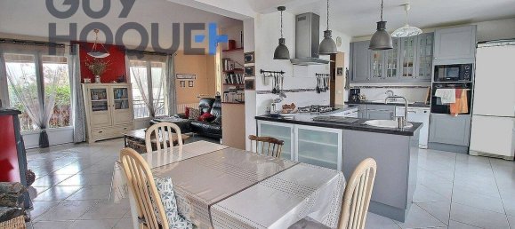 4 bedrooms House in Boissy-le-Chatel, France No. 146491 2